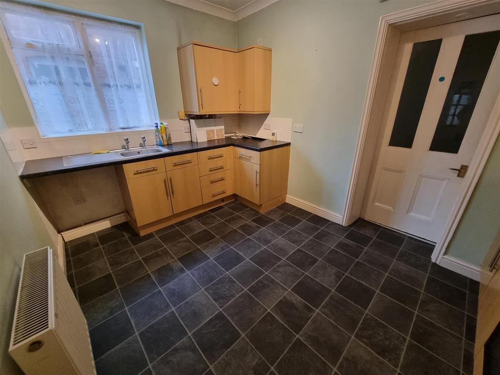 Kitchen 2