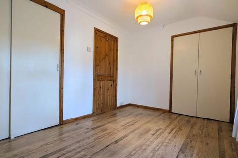 2 bedroom house to rent, Morse Row, Bryncethin, Bridgend, CF32 9TP