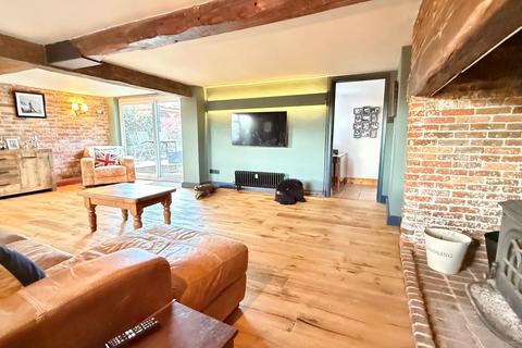 4 bedroom cottage for sale, Thatched Cottage, Streets Lane, BH24 3EY