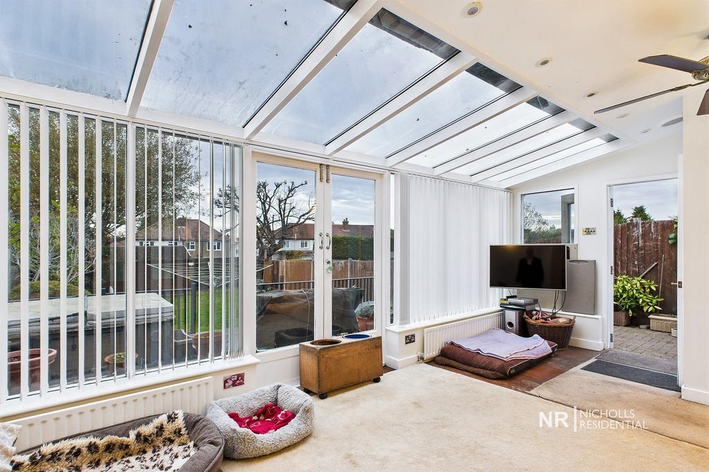 Conservatory/Reception Room
