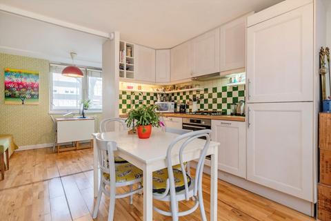 2 bedroom flat to rent, Great Western Road, London W11