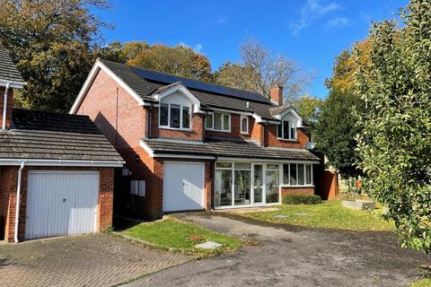 Stoke Valley Road, Exeter EX4