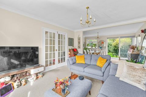 undefined, Devonshire Close, Amersham, Buckinghamshire, HP6 5JG