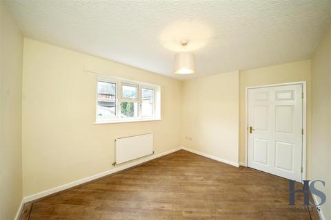 undefined, Ward Grove, Warwick