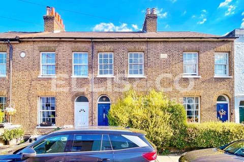 undefined, Orchard Road, Brentford, TW8
