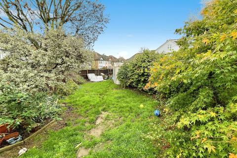 4 bedroom semi-detached house for sale, Carlton Road, Gidea Park, Romford, RM2