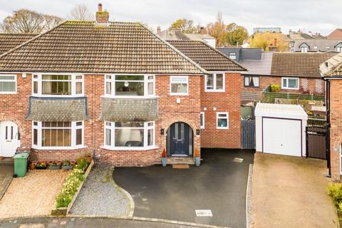 Dean Park Drive, Drighlington