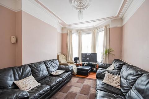 3 bedroom terraced house for sale, Belgrade Road, N16, Stoke Newington, London, N16