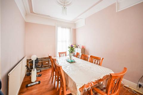 3 bedroom terraced house for sale, Belgrade Road, N16, Stoke Newington, London, N16