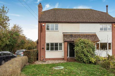 undefined, Tewkesbury GL20
