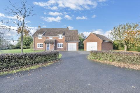 4 bedroom detached house for sale, Daisy Green, Great Ashfield