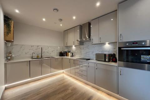 2 bedroom apartment for sale, Victoria Avenue, Southend On Sea SS2