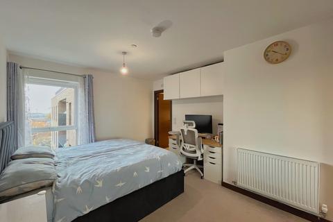 2 bedroom apartment for sale, Victoria Avenue, Southend On Sea SS2