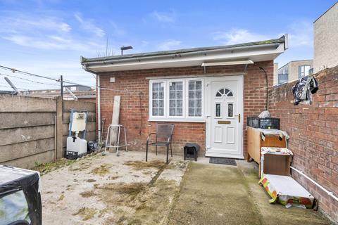 undefined, Ranelagh Road, Southall