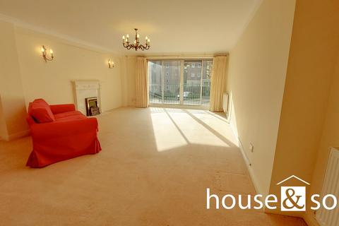 2 bedroom apartment for sale, Keverstone Court, Manor Road, East Cliff, Bournemouth BH1