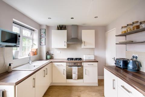 undefined, Stoneleigh Close, Oakenshaw South, Redditch, B98