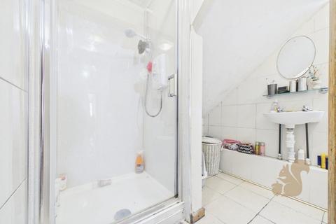 1 bedroom ground floor flat for sale, Hythe Hill, Colchester