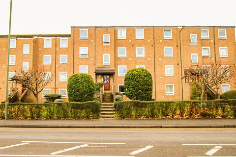 2 bedroom flat to rent, 103 Woodcote Road, Wallington, SM6