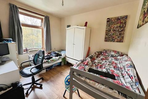 undefined, Bradford Road, West Yorkshire WF17