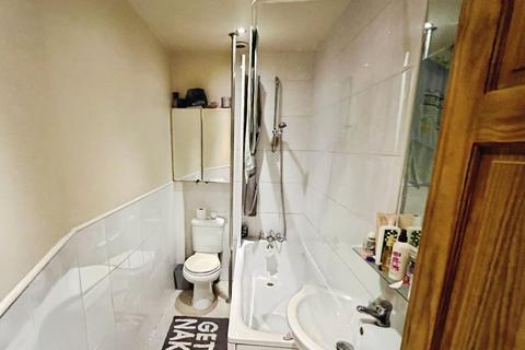 undefined, Bradford Road, West Yorkshire WF17
