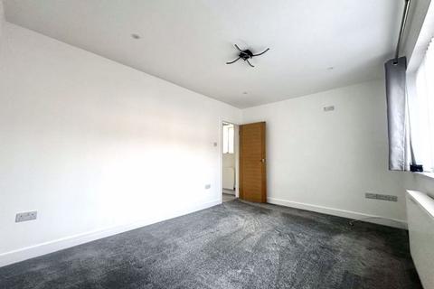 undefined, Chantrey Crescent, Great Barr, Birmingham B43 7PD