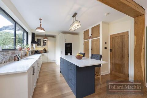 undefined, Riddlesdown Avenue, Purley