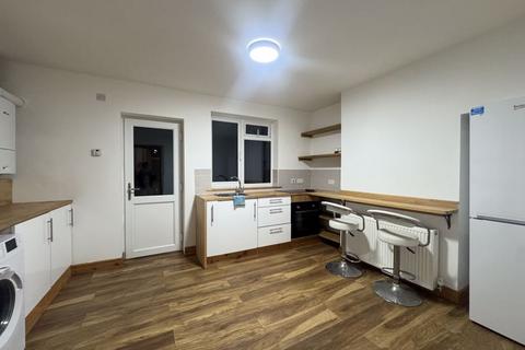 undefined, Pomfret Avenue, Luton