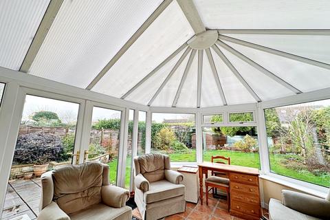 3 bedroom link detached house for sale, Saint Giles Road, Bredon