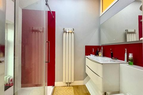 3 bedroom end of terrace house for sale, Sandy Road, Potton, SG19 2QA