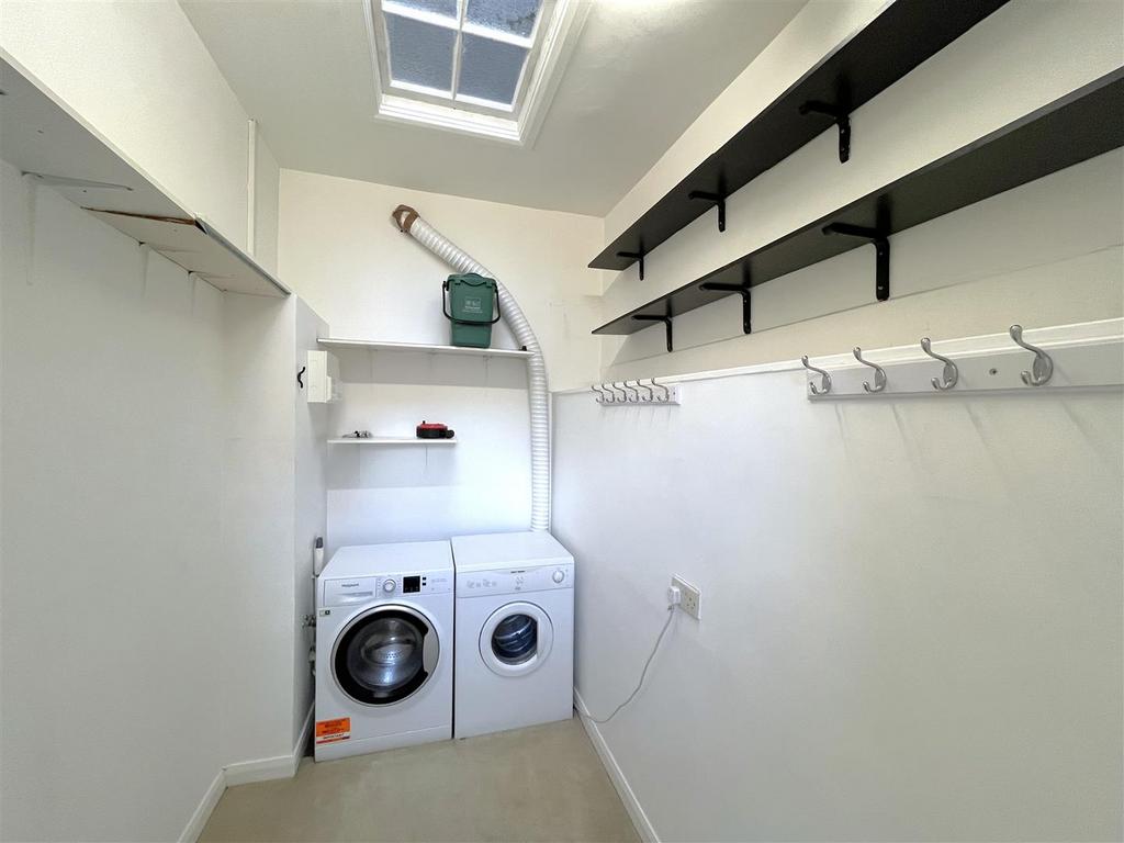 IMG 2246 - new utility.JPG