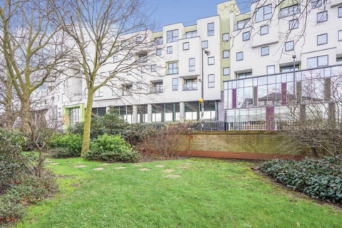 1 bedroom flat for sale, Culloden Close, London SE16