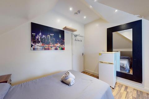 Flat share to rent, Chatsworth Road