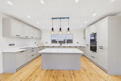 4 bedroom detached house for sale, Hilltops, Cheriton Bishop, EX6
