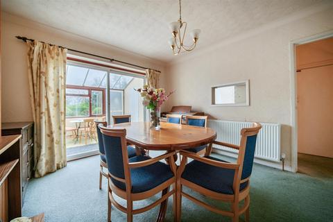undefined, Tweeny Lane, Warmley, Bristol