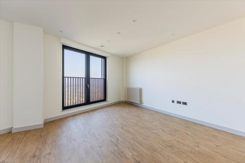 2 bedroom flat to rent, Selborne Road, London, E17