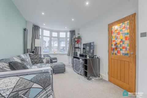 3 bedroom semi-detached house for sale, Dowar Road, Birmingham B45