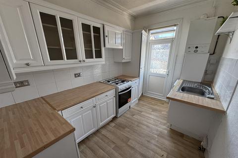 2 bedroom house for sale, Chelsea Avenue, SS1