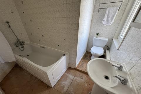 2 bedroom house for sale, Chelsea Avenue, SS1