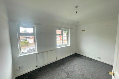 undefined, Pinewood Avenue, Uxbridge, Greater London, UB8