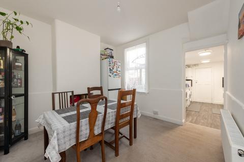 3 bedroom terraced house for sale, Chichester Road, Leytonstone, London, E11 3LH