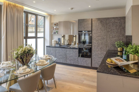 undefined, Auriol Road, London W14