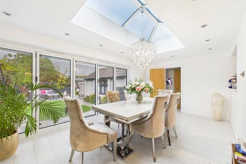 undefined, Longfield Close, Essex SS11