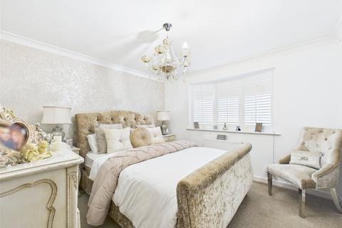 undefined, Longfield Close, Essex SS11
