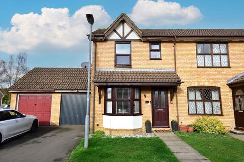 undefined, Hurricane Way, Abbots Langley WD5
