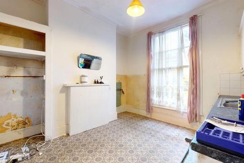 4 bedroom terraced house for sale, 5 Ockendon Road, Islington, N1 3NN
