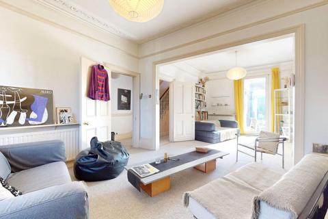 4 bedroom semi-detached house for sale, 9 Earlham Grove, Wood Green, N22 5HJ