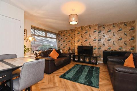 2 bedroom semi-detached bungalow for sale, Four Acre Close, Kirk Ella