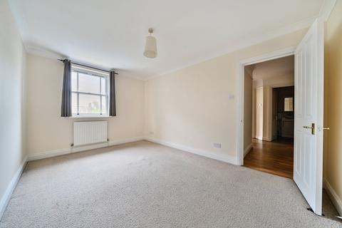 2 bedroom flat to rent, Lewisham Way, London, SE4