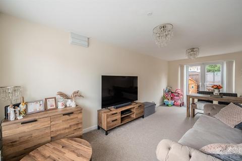 undefined, Ladyhill Close, Usk NP15