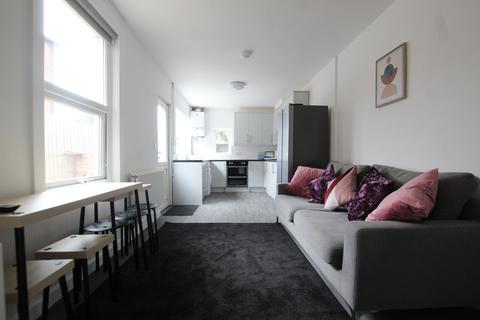 undefined, Tredworth Road, Gloucester GL1